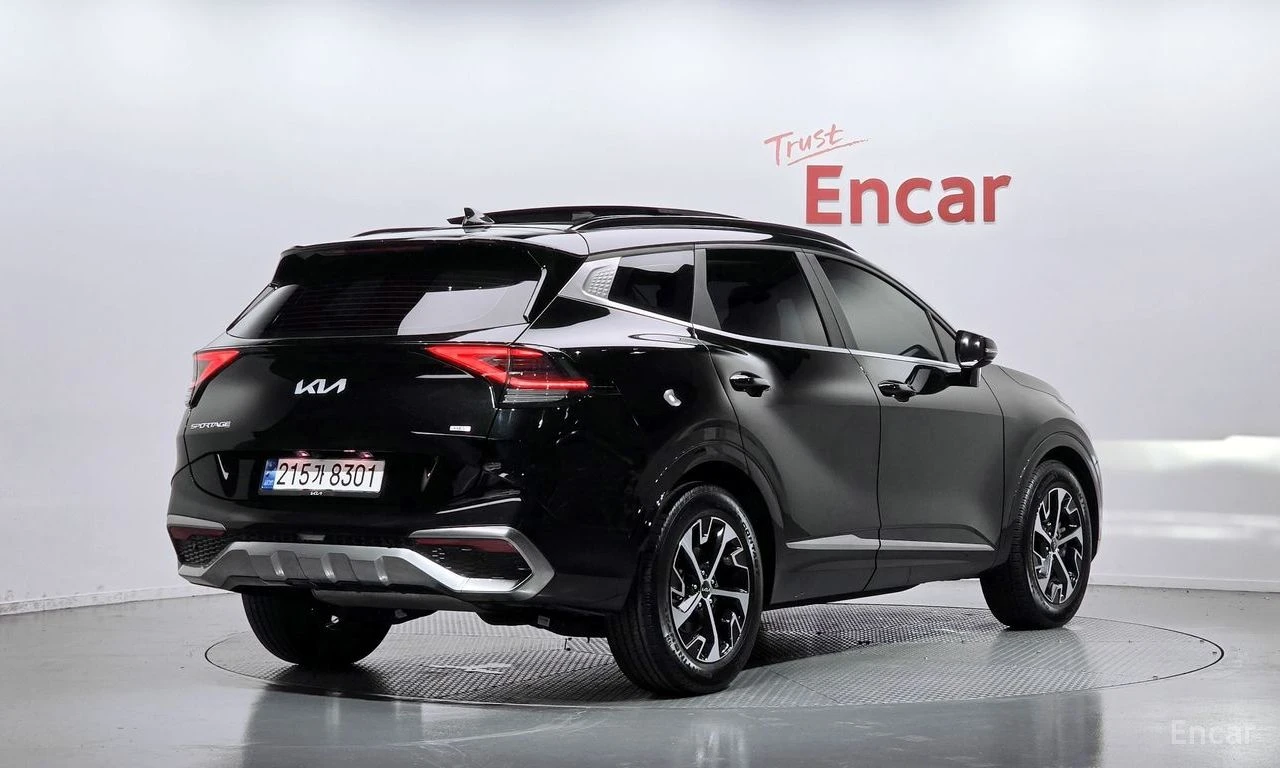 Kia Sportage NOBLESSE* ОБДУХВАНЕ* ДИСТРОНИК* LANE* ASSIST* КАМЕ, снимка 2 - Автомобили и джипове - 56082296