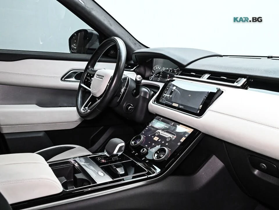 Land Rover Range Rover Velar Pano * Memory * АвтоКредит * (ЦЕНА ДО БГ), снимка 16 - Автомобили и джипове - 56124036
