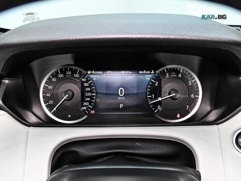 Land Rover Range Rover Velar Pano * Memory * АвтоКредит * (ЦЕНА ДО БГ), снимка 11 - Автомобили и джипове - 56124036
