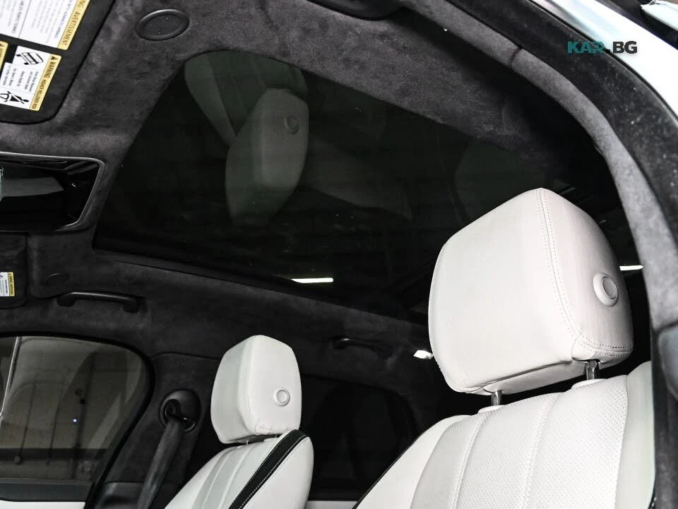 Land Rover Range Rover Velar Pano * Memory * АвтоКредит * (ЦЕНА ДО БГ), снимка 15 - Автомобили и джипове - 56124036