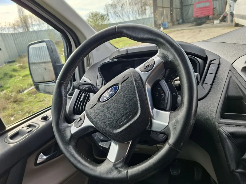 Ford Transit Custom, снимка 11 - Бусове и автобуси - 52539070