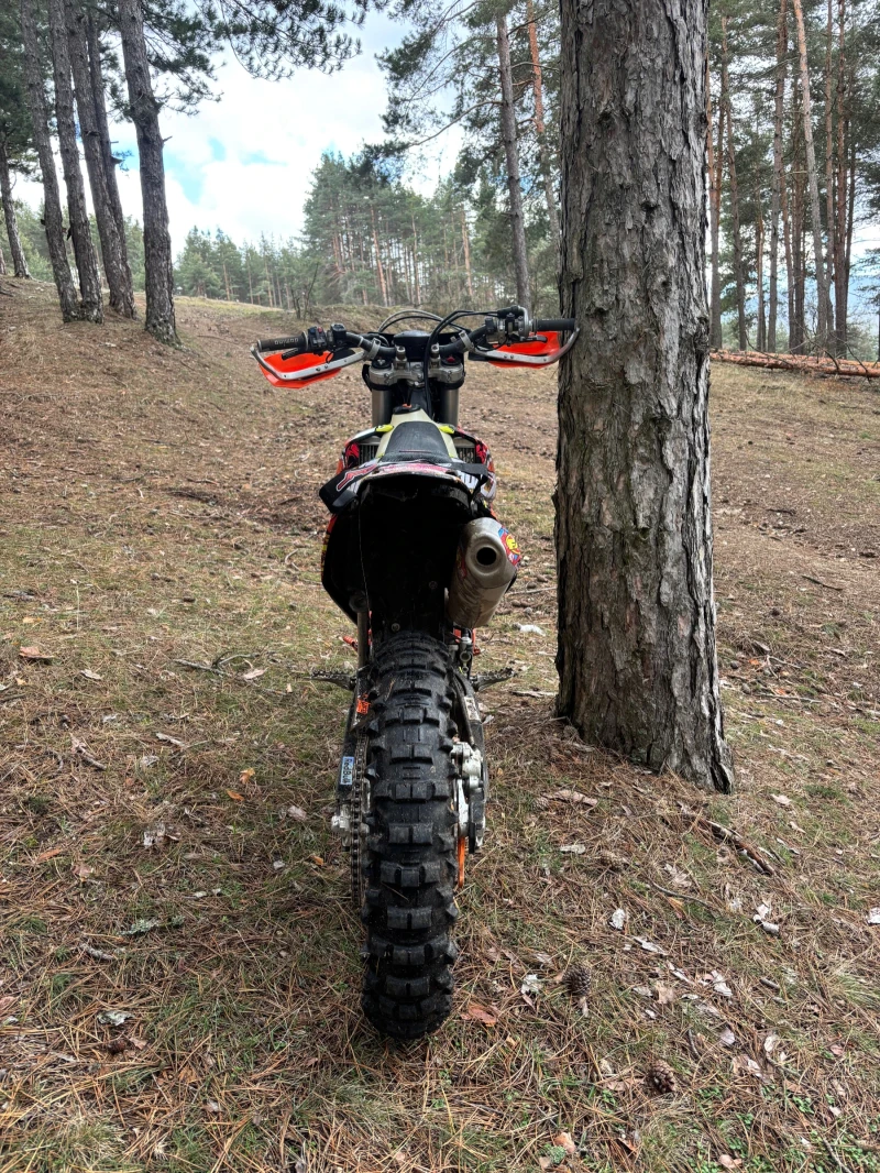 Ktm EXC 350 ПЕРФЕКТЕН, снимка 5 - Мотоциклети и мототехника - 53395147