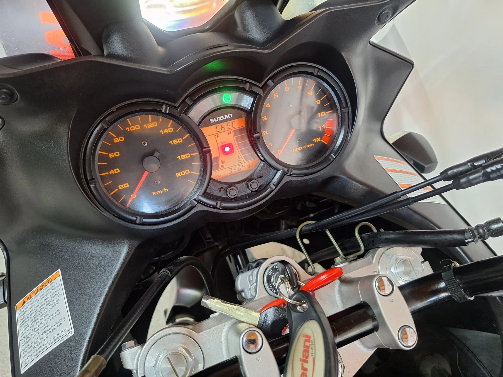 Suzuki V-strom 650i  - изображение 9