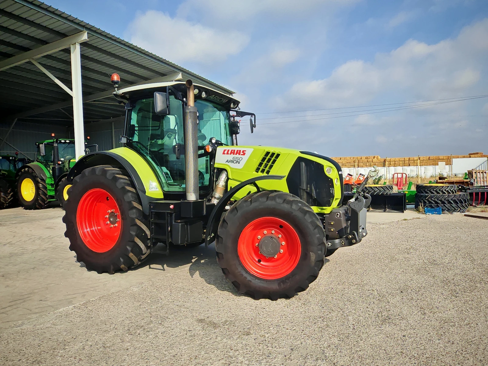 Трактор Claas Arion 650 лизинг с първоначална вноска 20 % - изображение 2