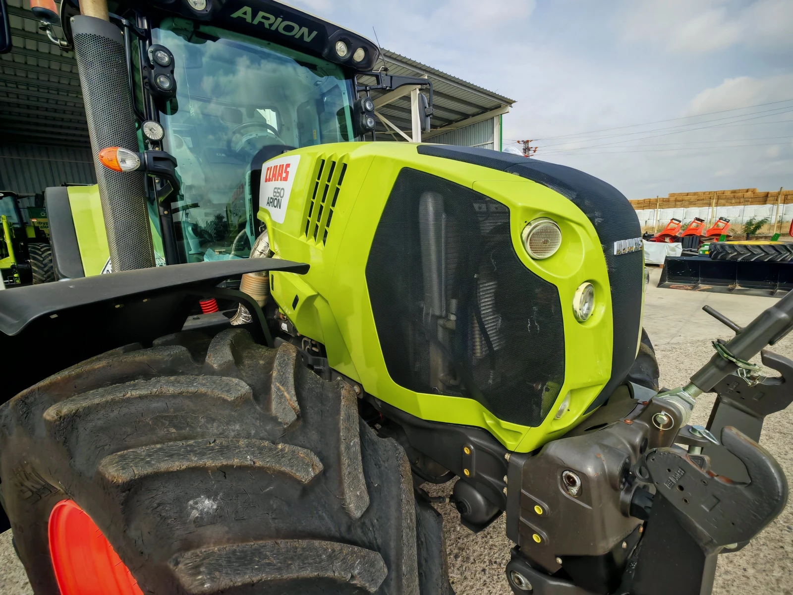 Трактор Claas Arion 650 лизинг с първоначална вноска 20 % - изображение 10
