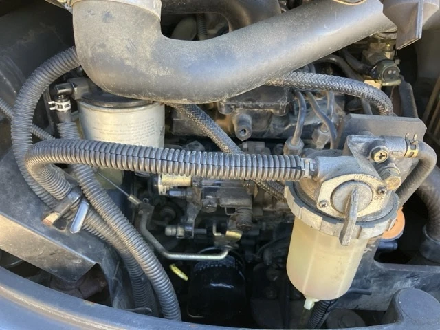 Багер Kobelco SK27SR-3, снимка 9 - Индустриална техника - 53162907