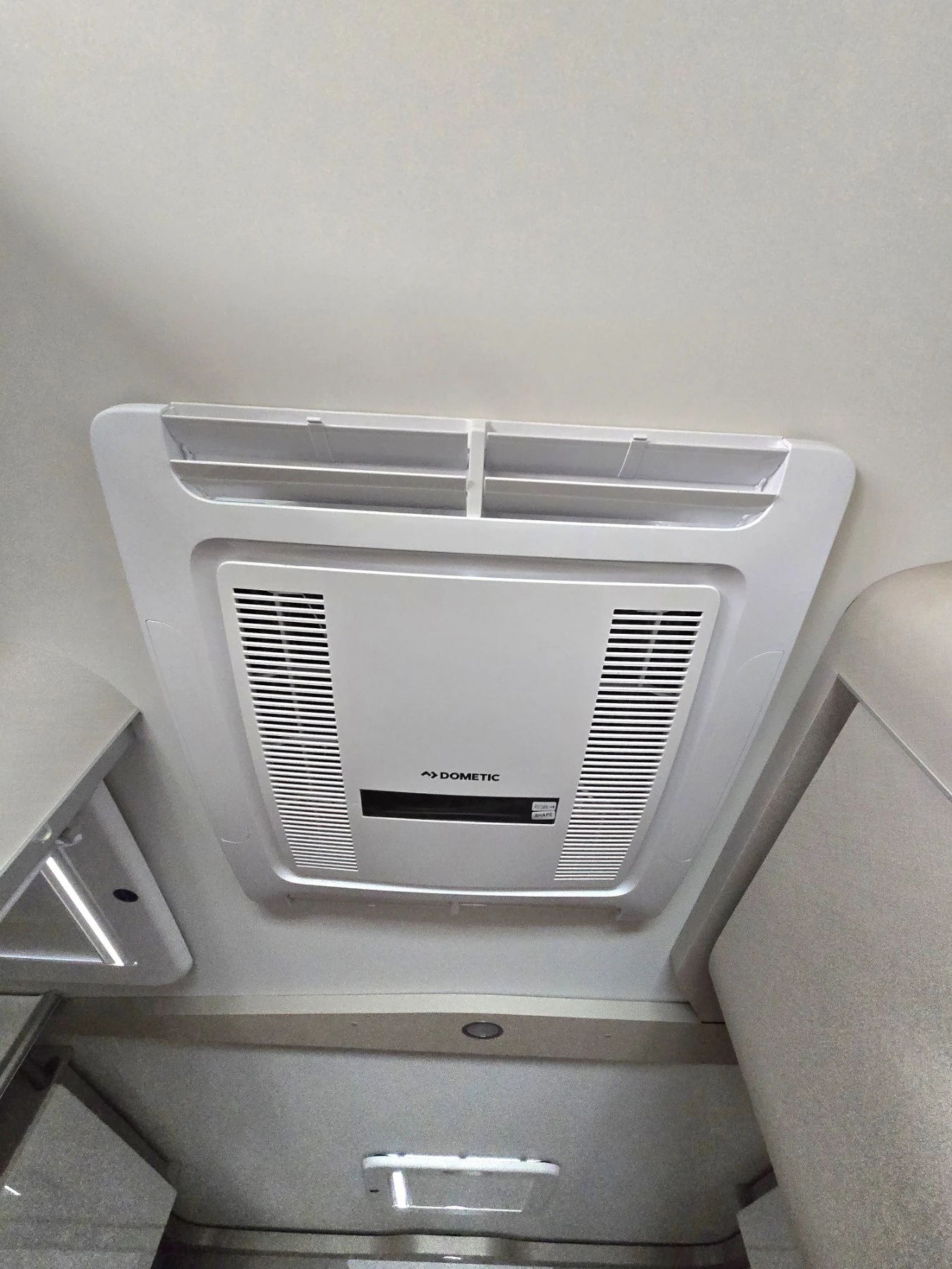  HYMER / ERIBA S 685, ;, , 3.5. | Mobile.bg   11