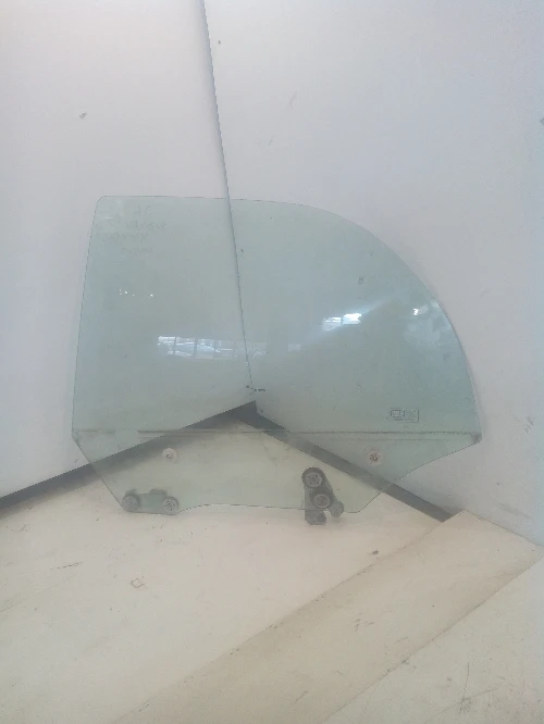 Стъкло задно ляво Субару Импреза