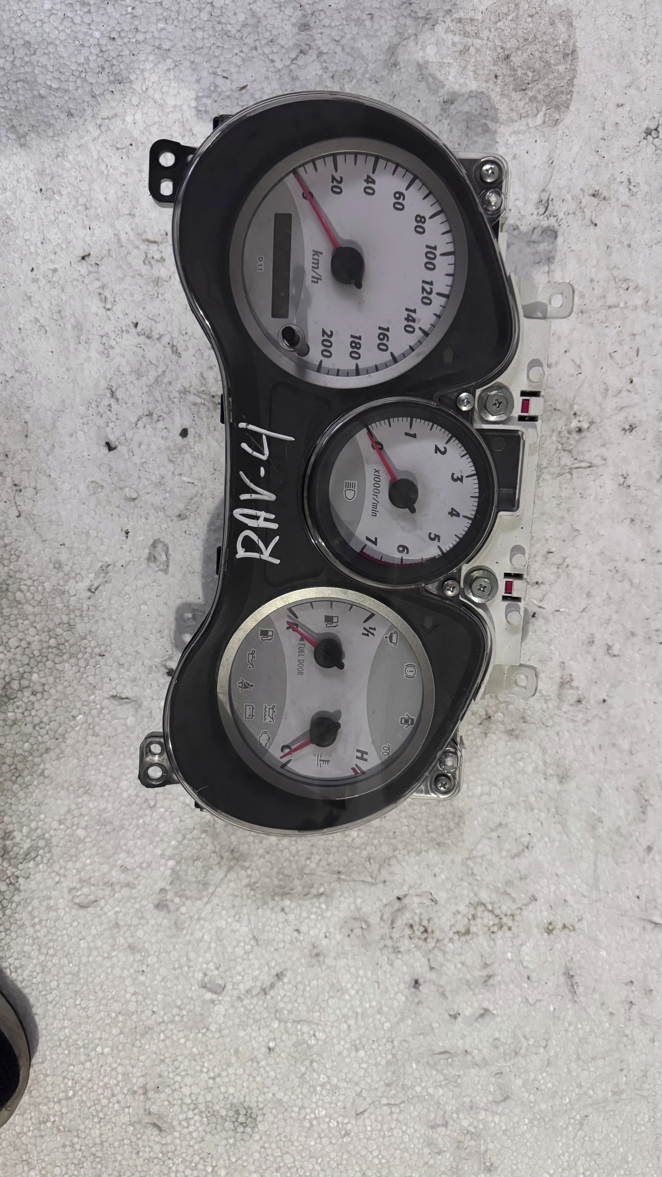   Toyota  Rav4 | Mobile.bg   1