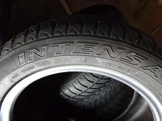 Гуми Летни 205/50R15, снимка 8 - Гуми и джанти - 14395553