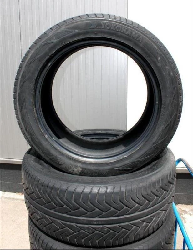 Гуми Летни 275/50R20, снимка 2 - Гуми и джанти - 47421400