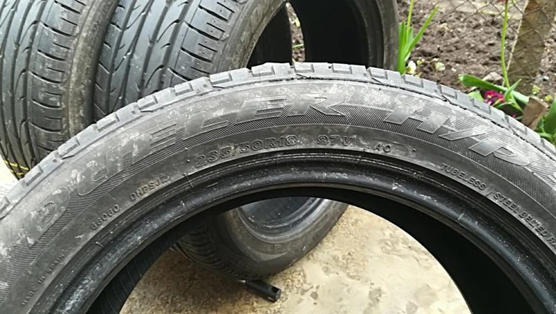 Гуми Летни 235/50R18, снимка 8 - Гуми и джанти - 25085402