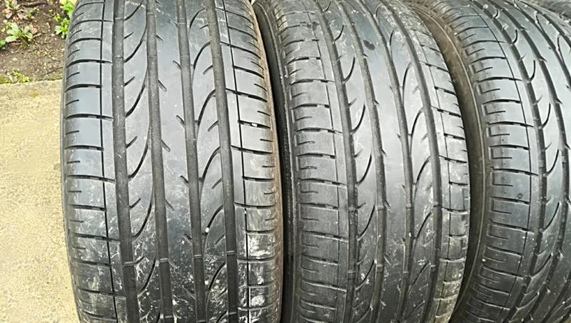 Гуми Летни 235/50R18, снимка 4 - Гуми и джанти - 25085402