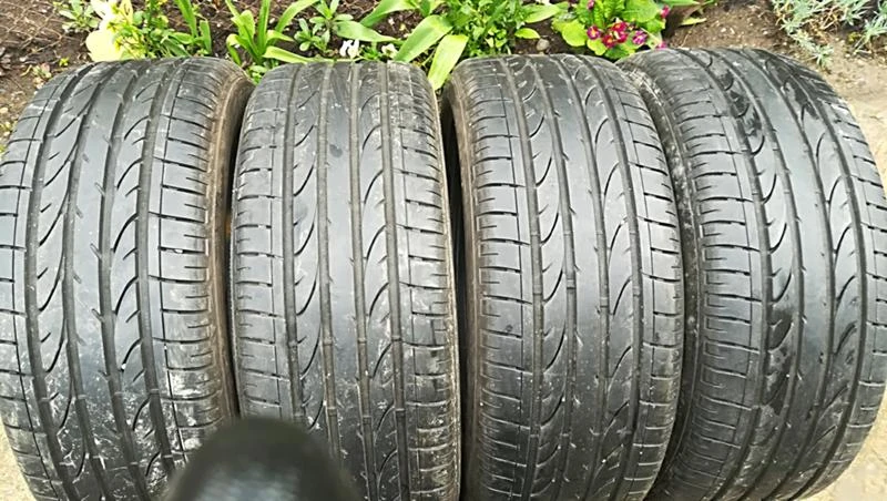 Гуми Летни 235/50R18, снимка 3 - Гуми и джанти - 25085402