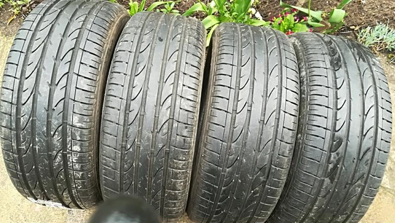 Гуми Летни 235/50R18, снимка 2 - Гуми и джанти - 25085402