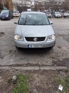 VW Touran FSI, снимка 1