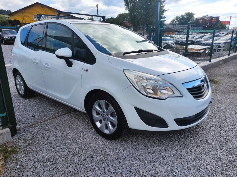 Opel Meriva, снимка 11 - Автомобили и джипове - 46104041