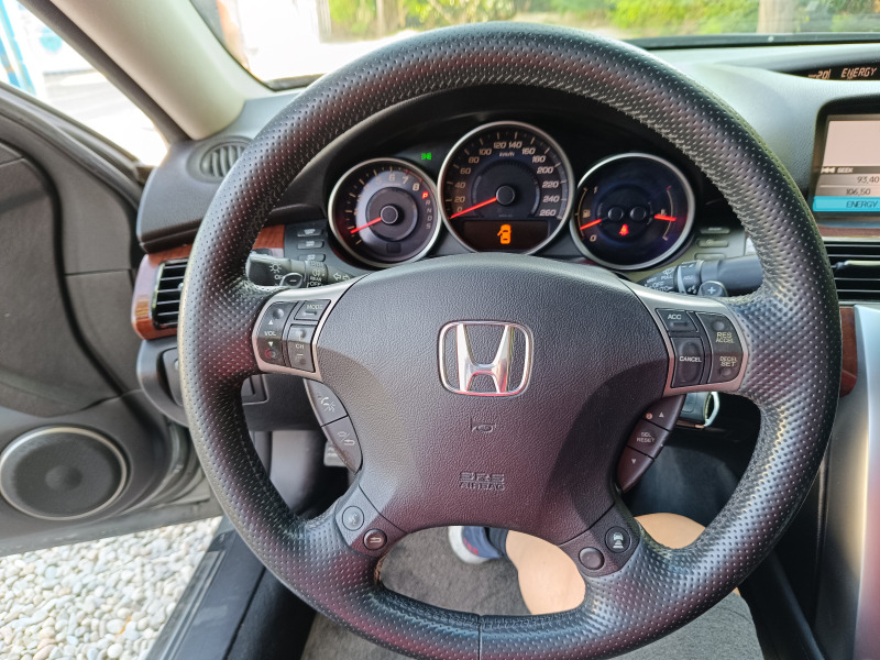 Honda Legend faslift, снимка 9 - Автомобили и джипове - 46417187