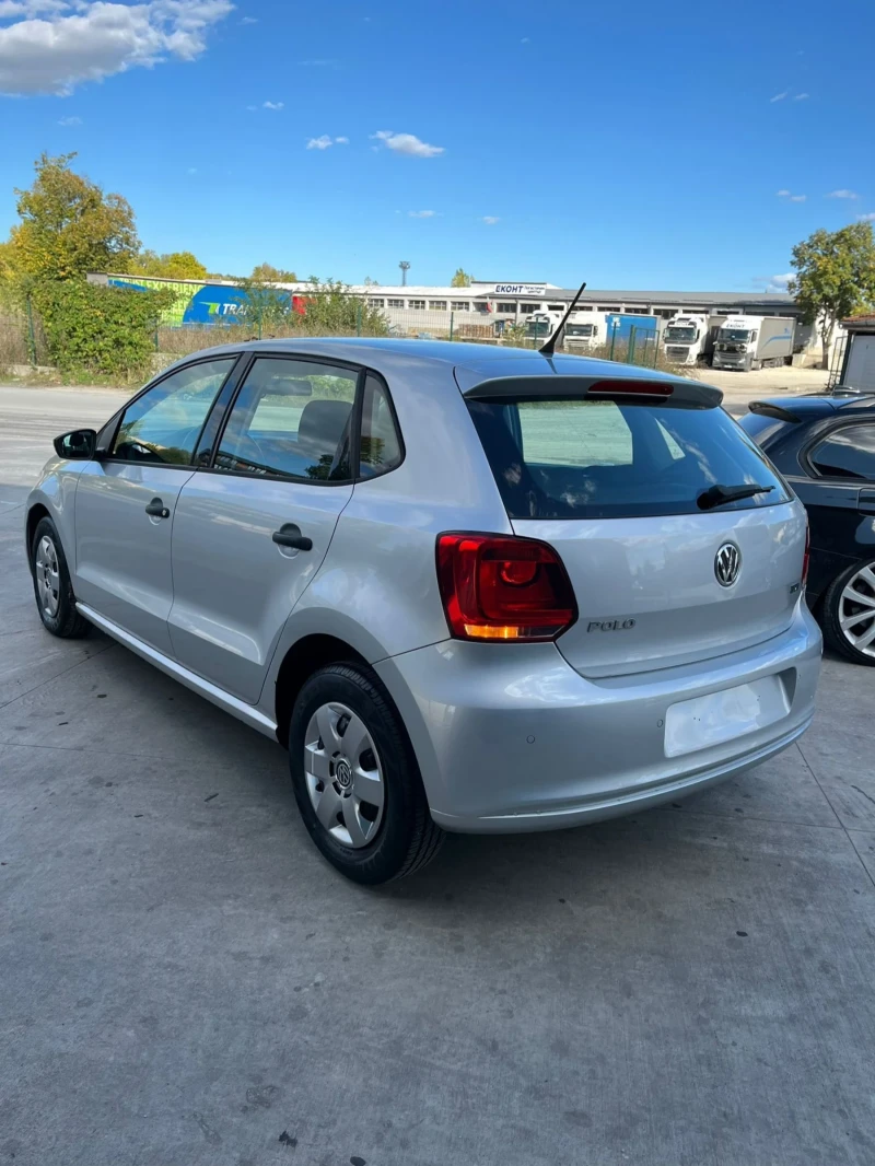 VW Polo, снимка 12 - Автомобили и джипове - 47499993