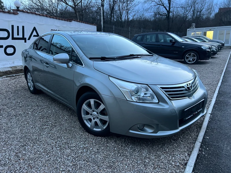 Toyota Avensis 1.8-FULL NAVI, снимка 1 - Автомобили и джипове - 49454306