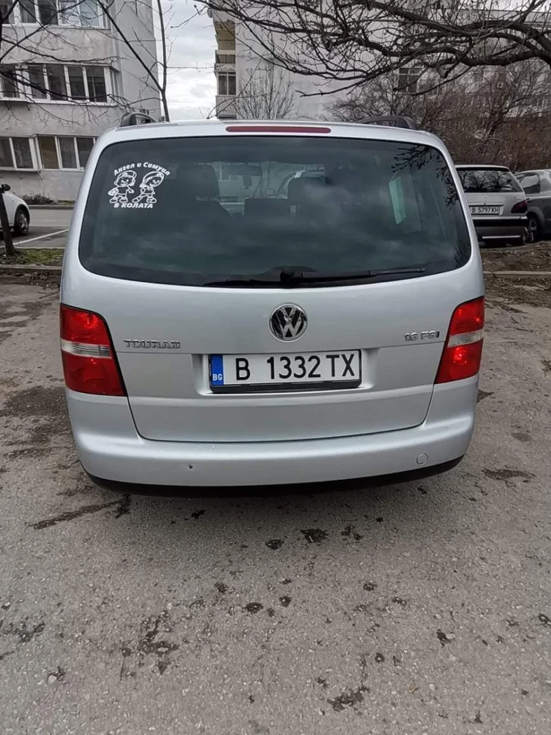 VW Touran FSI, снимка 4 - Автомобили и джипове - 49547020