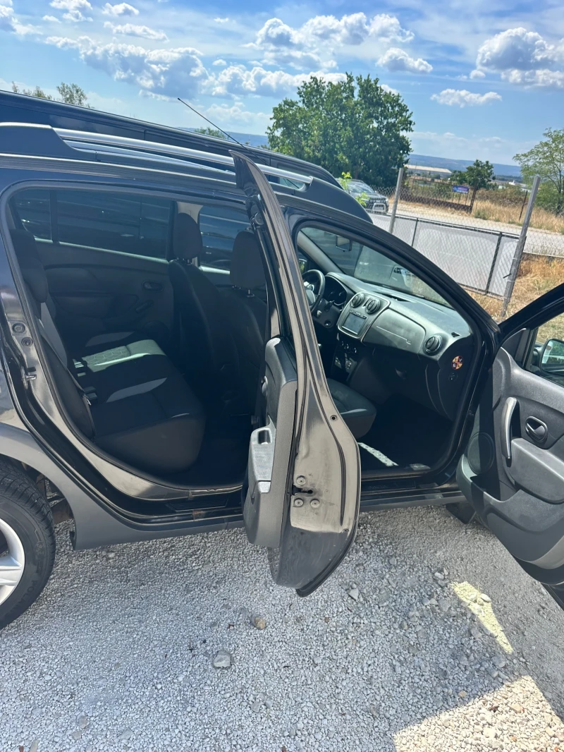 Dacia Sandero Stepway, снимка 5 - Автомобили и джипове - 52596213