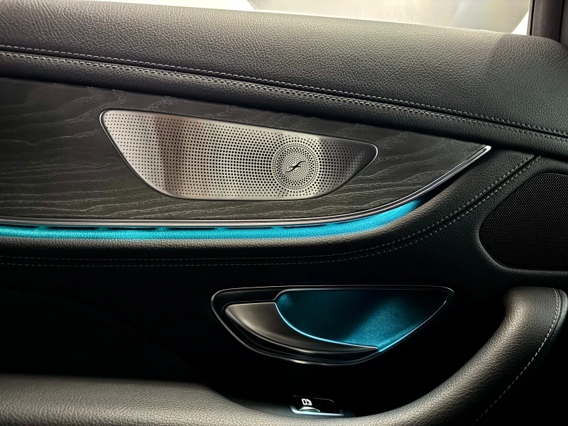 Mercedes-Benz AMG GT 43 4matic+ , снимка 15 - Автомобили и джипове - 52295186