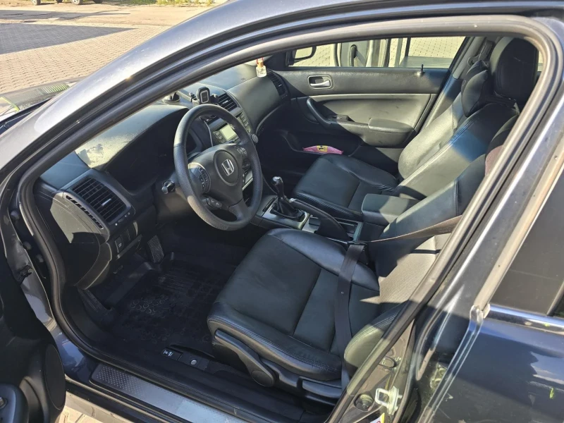 Honda Accord, снимка 6 - Автомобили и джипове - 52376083