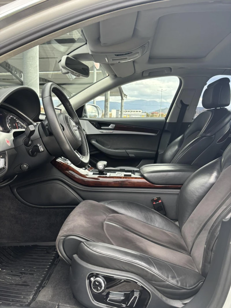 Audi A8, снимка 7 - Автомобили и джипове - 52630497