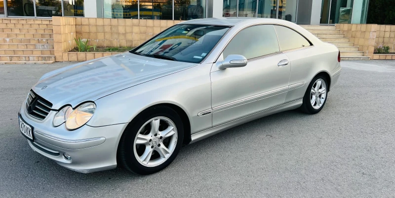 Mercedes-Benz CLK 270 CDI Ръчка , снимка 4 - Автомобили и джипове - 52639904