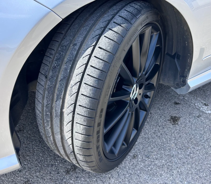 Mercedes-Benz E 350 AMG AVANTGARDE 4 MATIC! , снимка 2 - Автомобили и джипове - 52935859