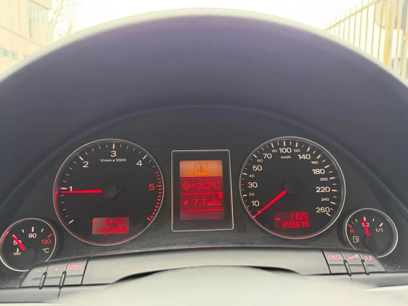 Audi A4, снимка 8 - Автомобили и джипове - 53439138