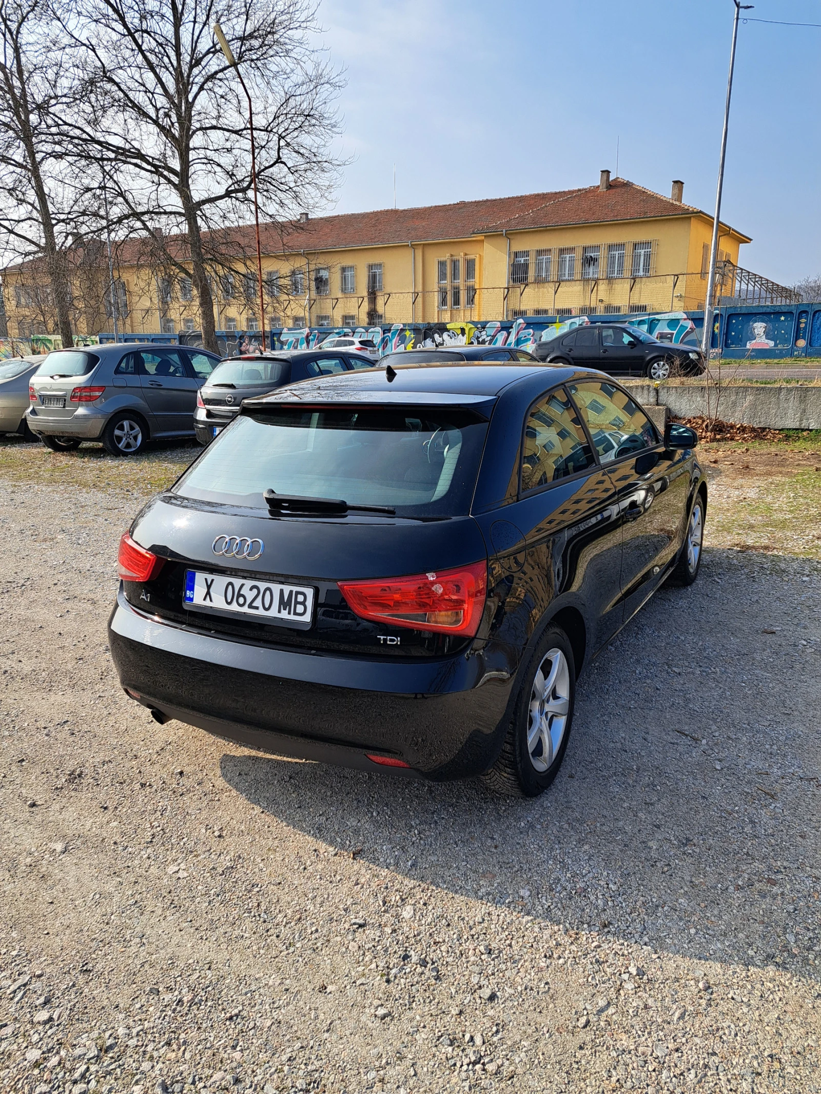 Audi A1 1.6 tdi - изображение 3