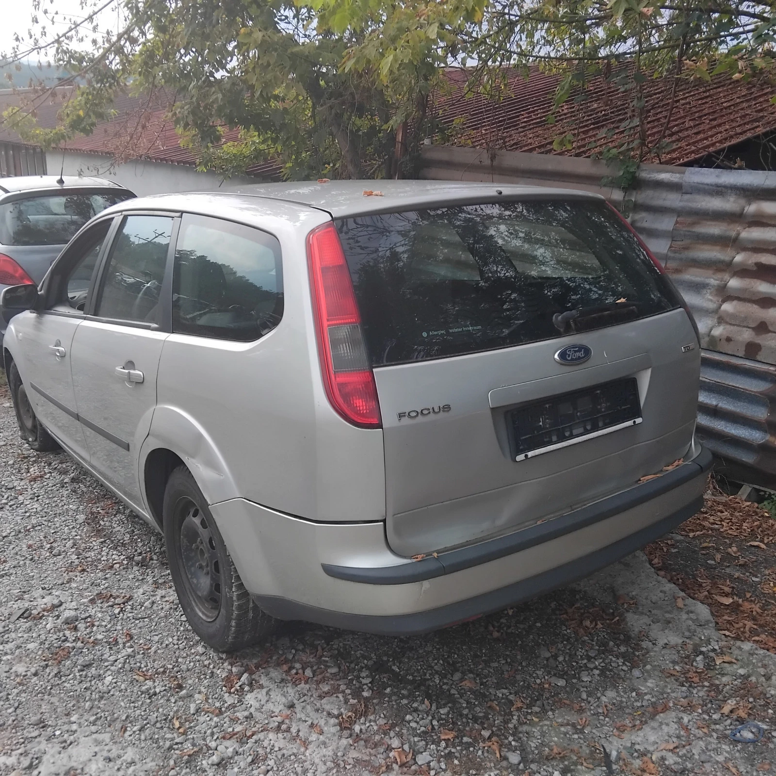 Ford Focus 1.6tdci 90 к.с. - изображение 3