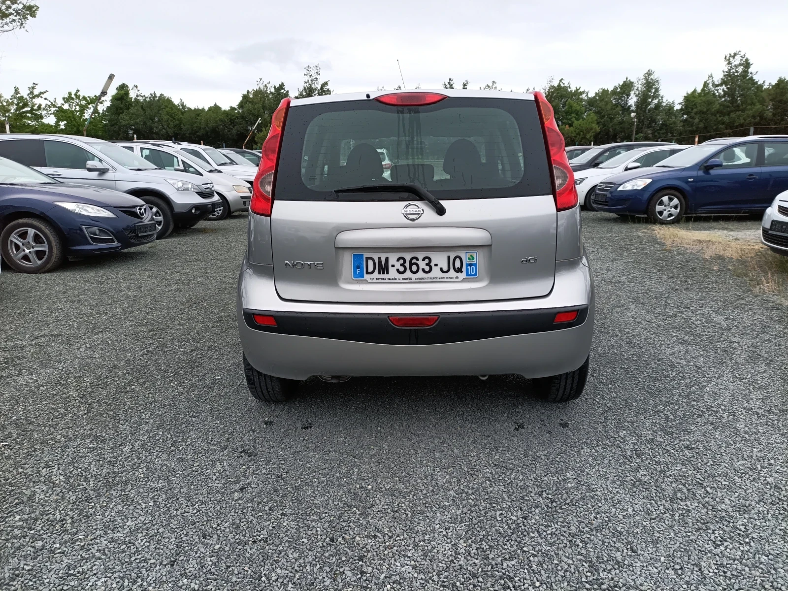 Nissan Note 1.5 д - изображение 6