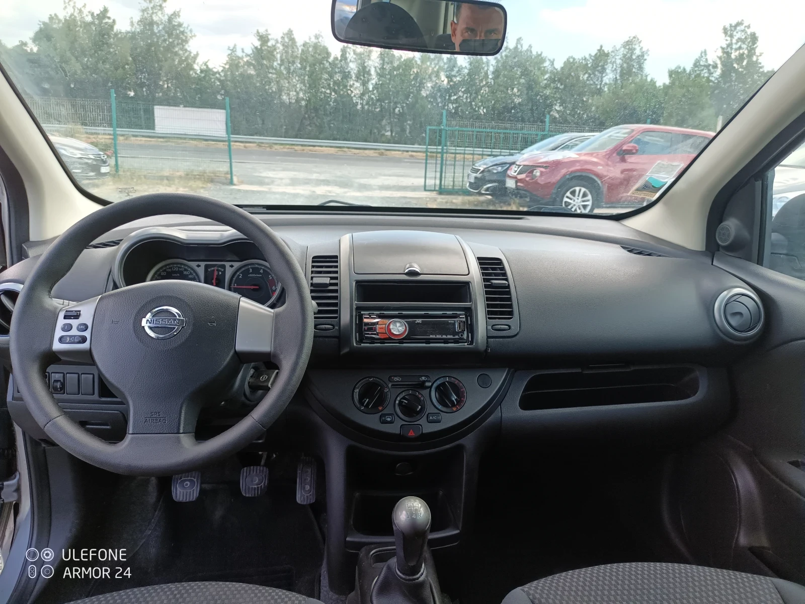 Nissan Note 1.5 д - изображение 7