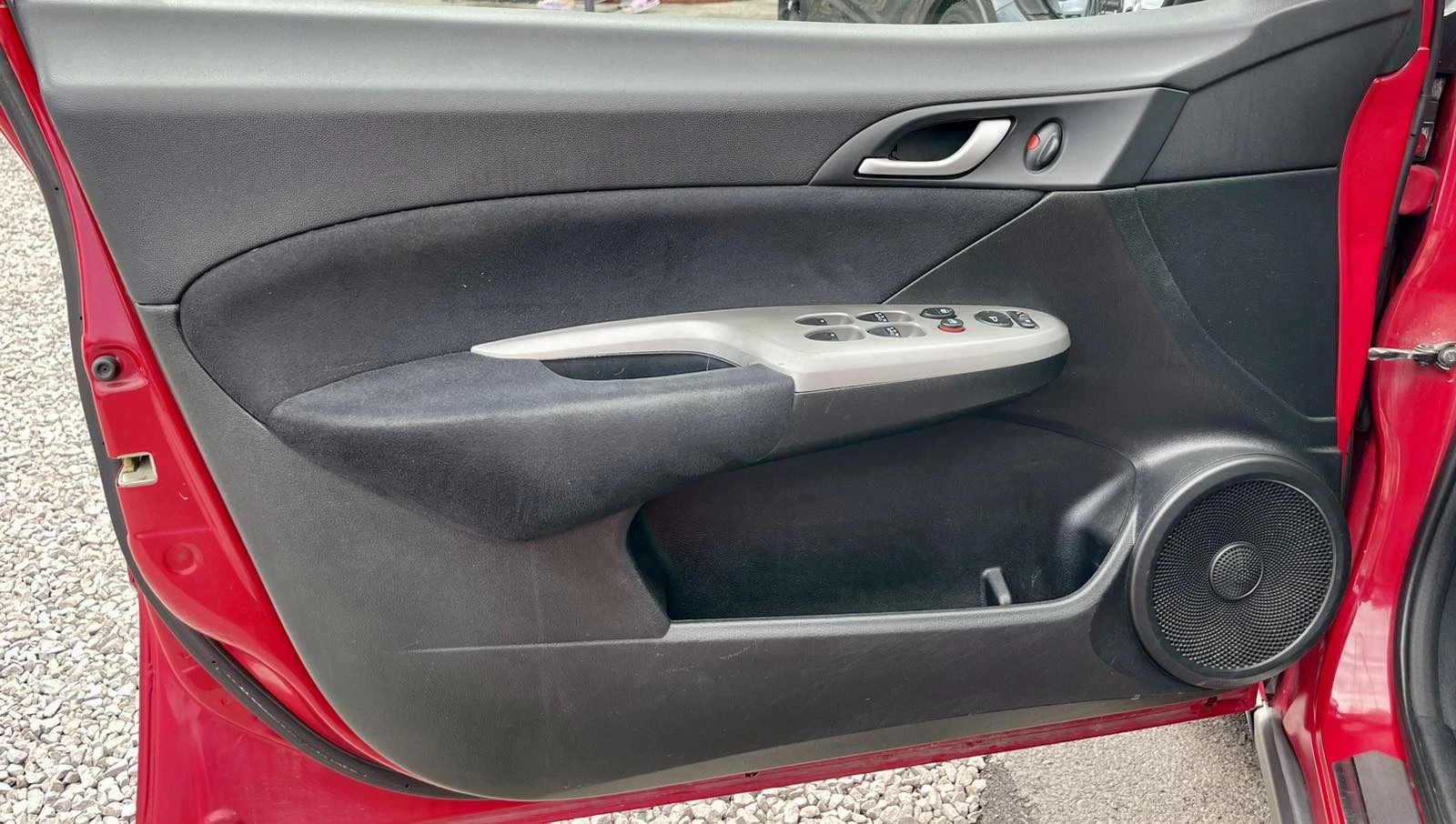 Honda Civic 1.4i 83HP  | Mobile.bg — изображение 15
