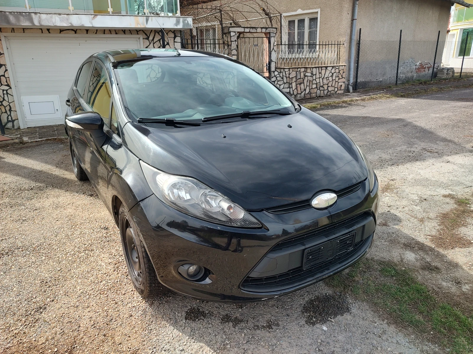 Ford Fiesta 1.6 - изображение 2