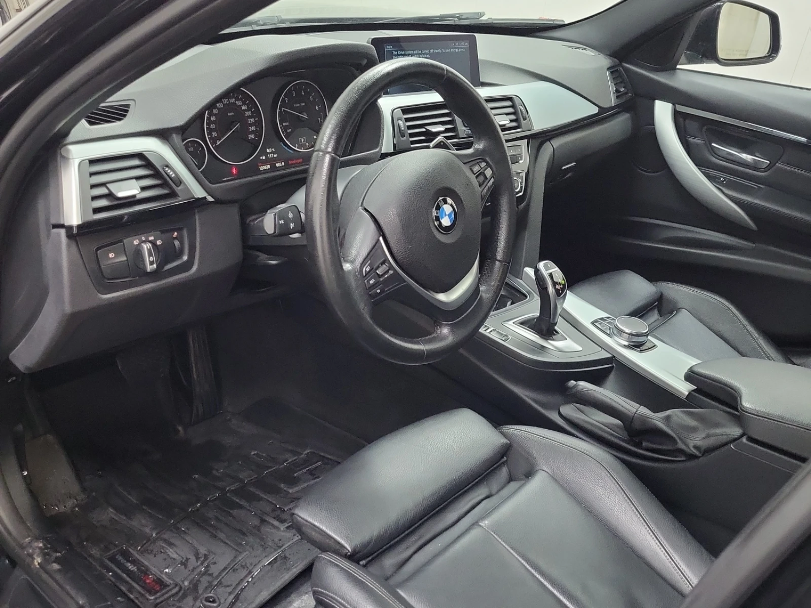 BMW 330 I xDrive* ЦЕНА ДО БЪЛГАРИЯ* (CARFAX) - изображение 9