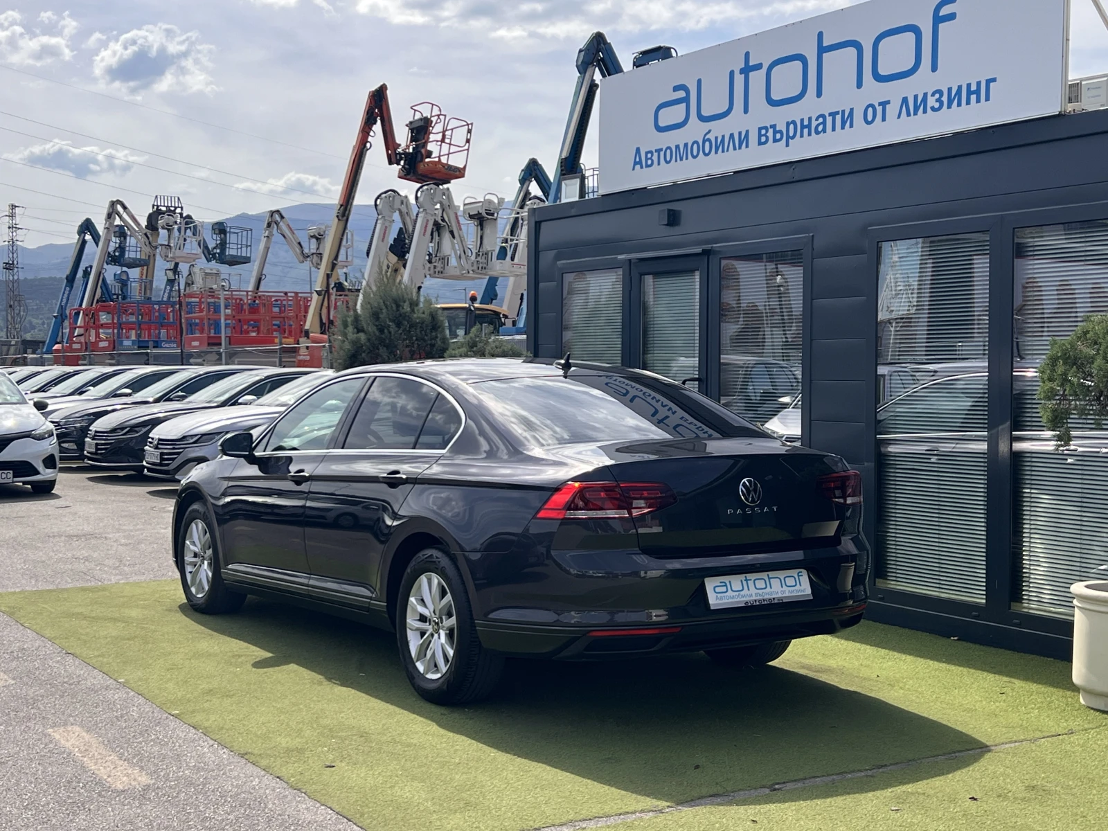 VW Passat BUSINESS/2.0TDI/150k.c./7-DSG/ГАРАНЦИЯ - изображение 3