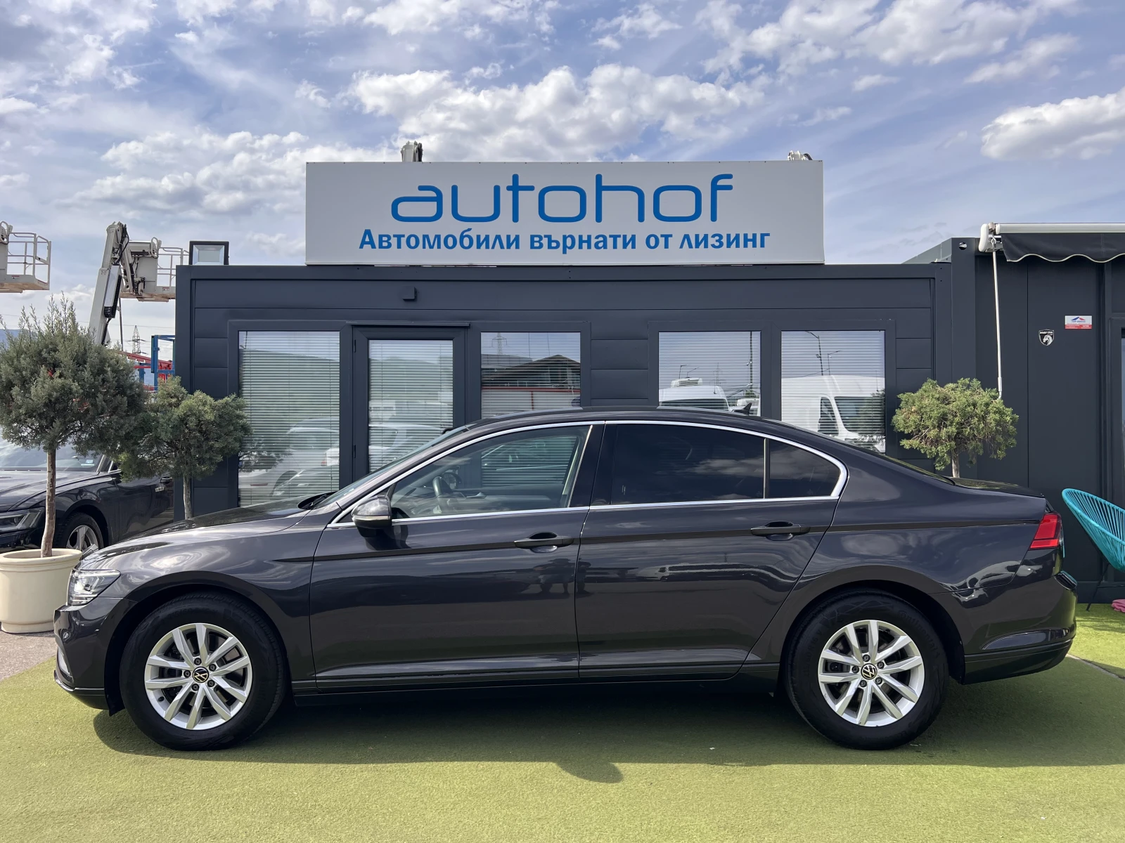 VW Passat BUSINESS/2.0TDI/150k.c./7-DSG/ГАРАНЦИЯ - изображение 2