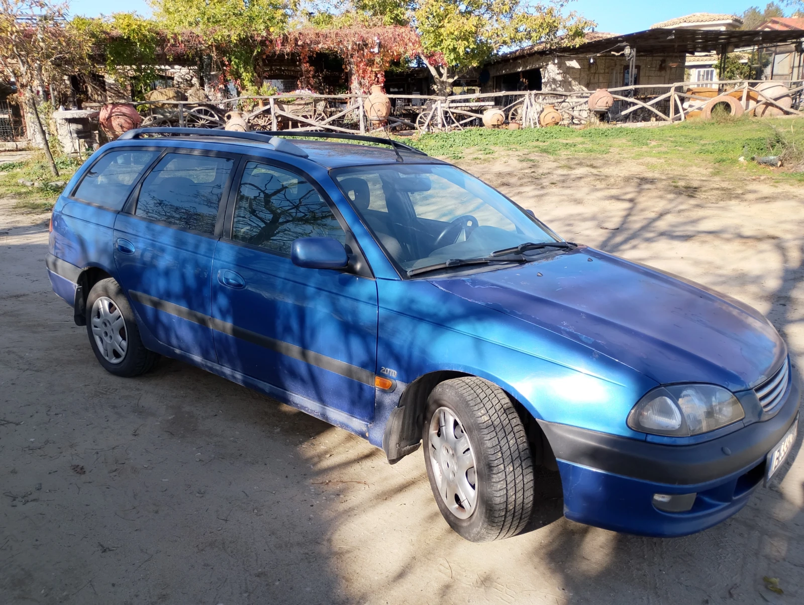 Toyota Avensis 2.0 TD - изображение 2