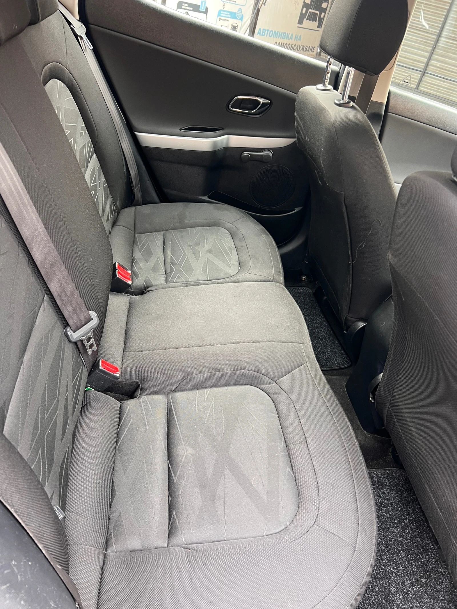 Kia Ceed 1.4i / 100hp / 6 ��. / AUX / ����� / ����� / USB | Mobile.bg � ����������� 10