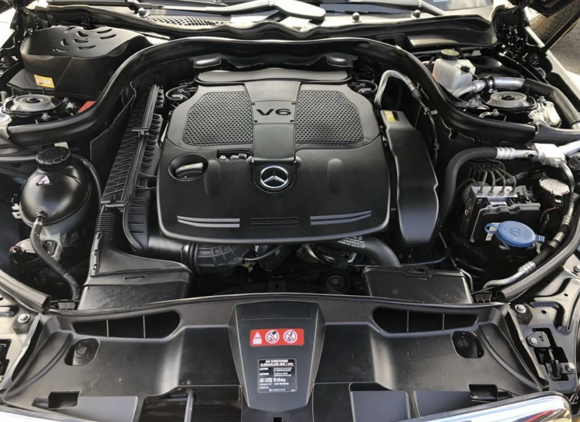 Mercedes-Benz E 350 AMG AVANTGARDE 4 MATIC!  - изображение 4