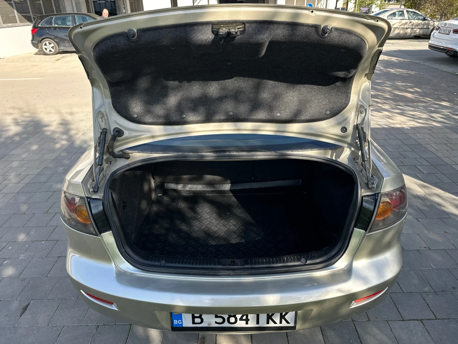 Mazda 3 | Mobile.bg � ����������� 11