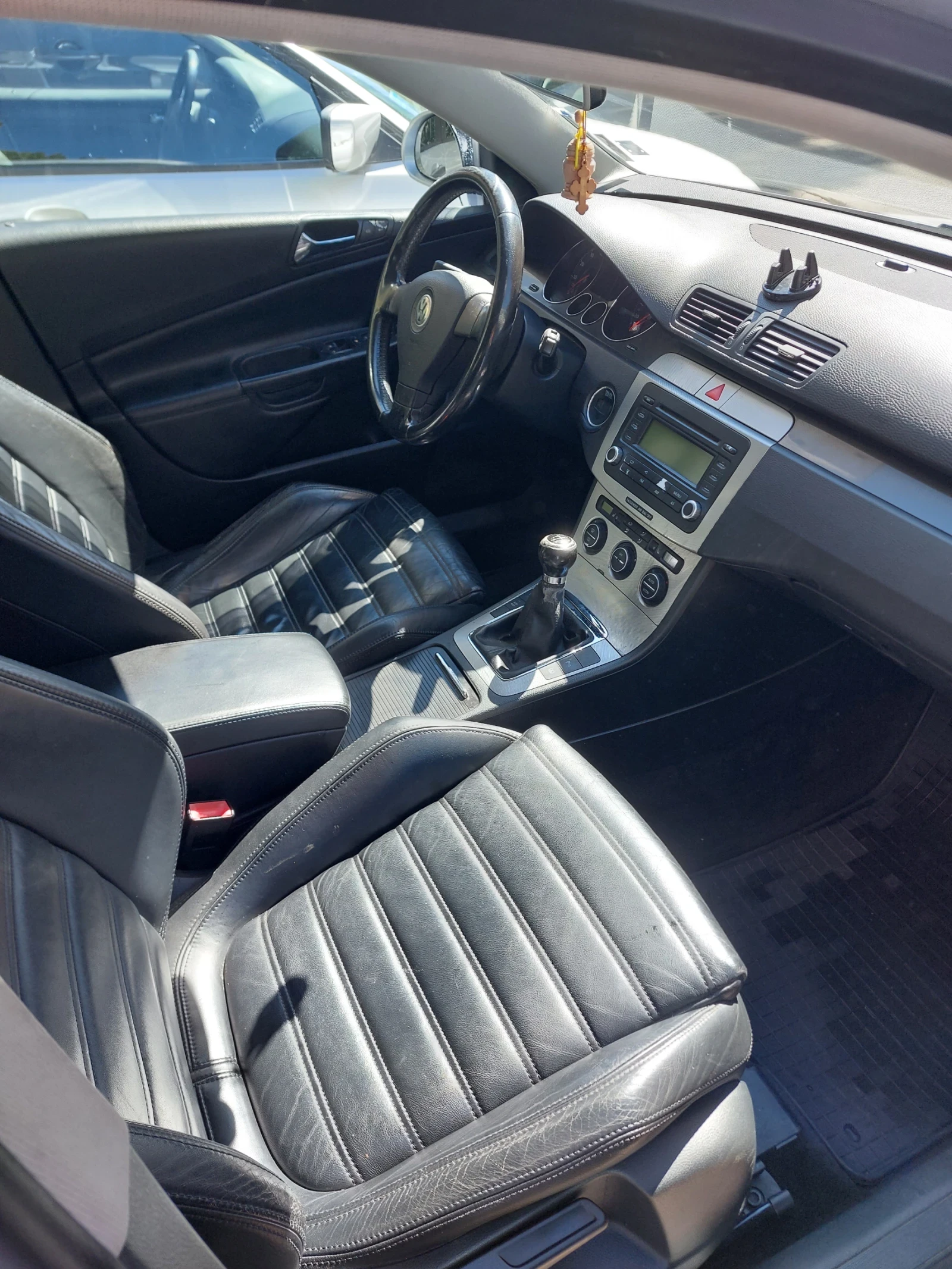 VW Passat 2.0 FSI - изображение 7