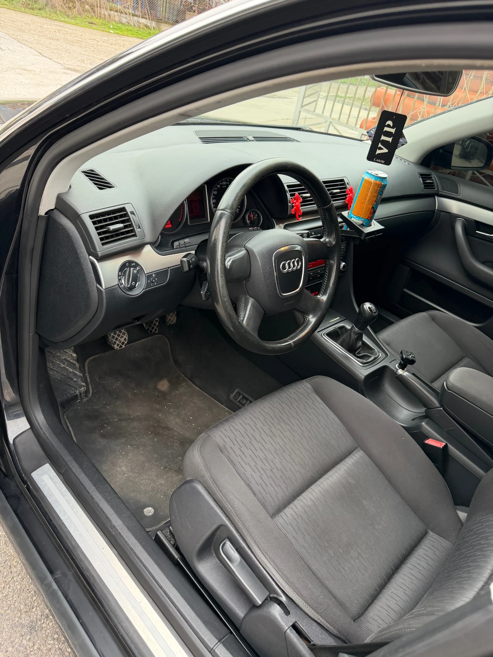 Audi A4  - изображение 4