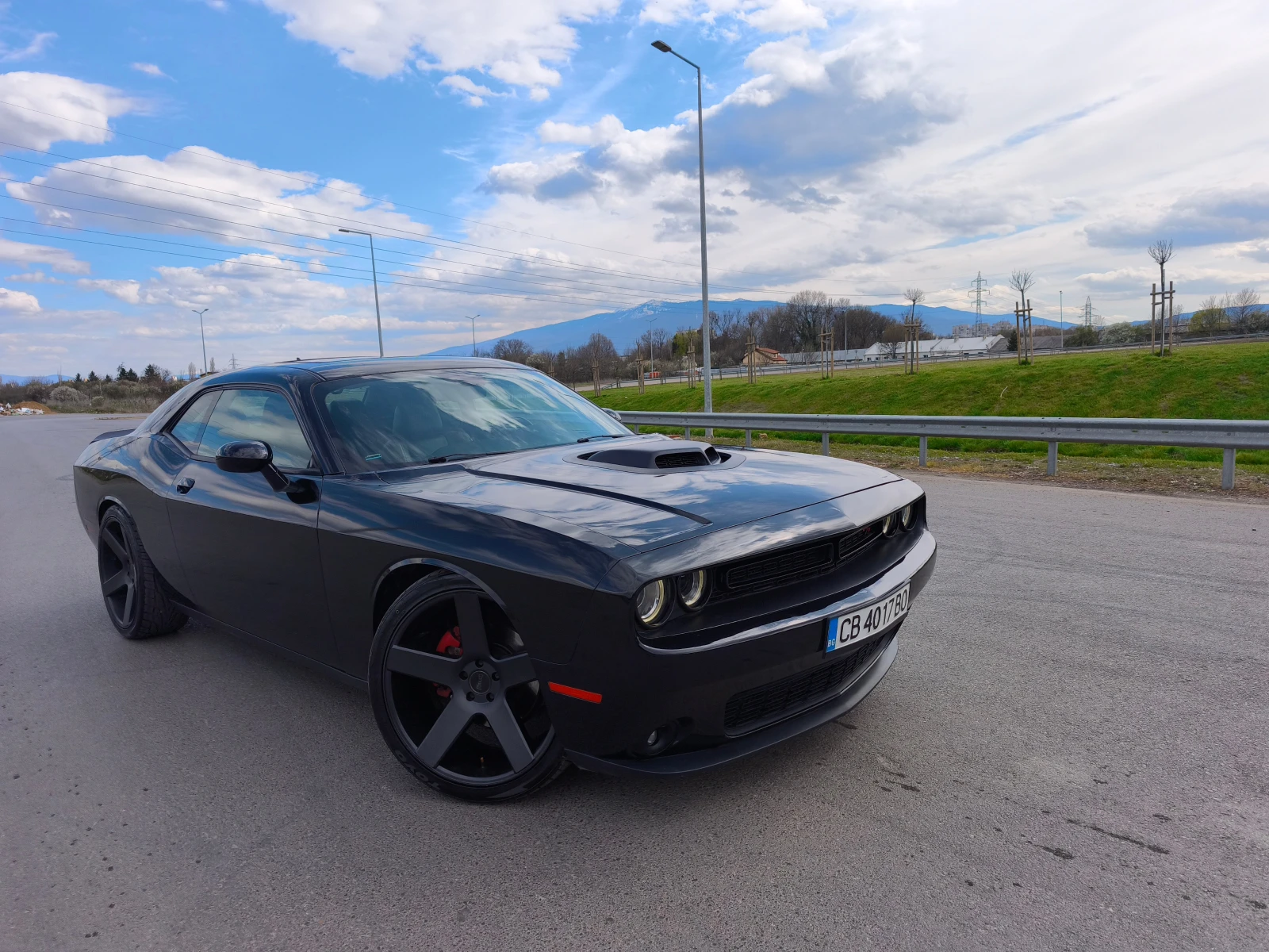 Dodge Challenger R/T, снимка 7 - Автомобили и джипове - 54177996
