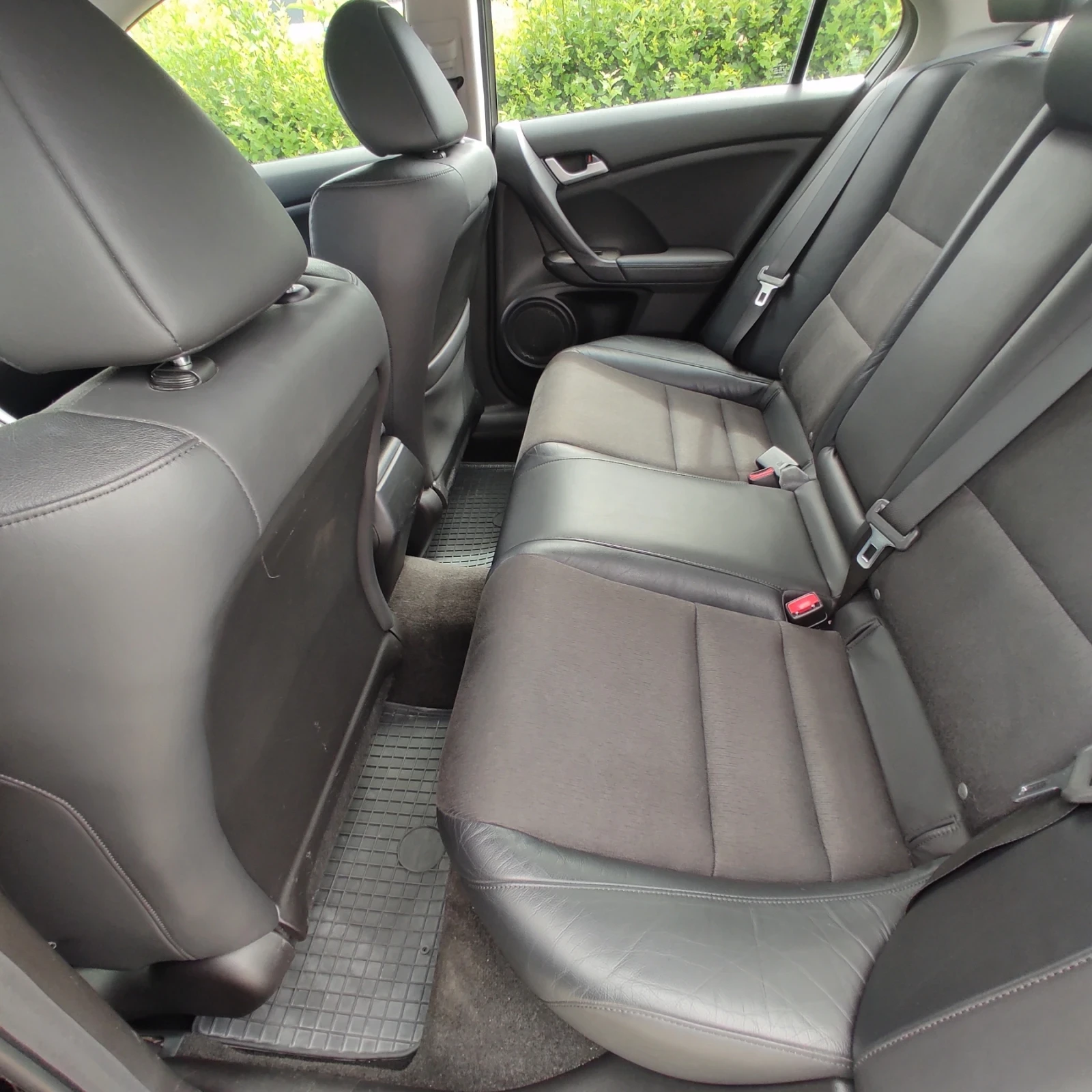 Honda Accord 2, 4 Type S, снимка 10 - Автомобили и джипове - 54890863