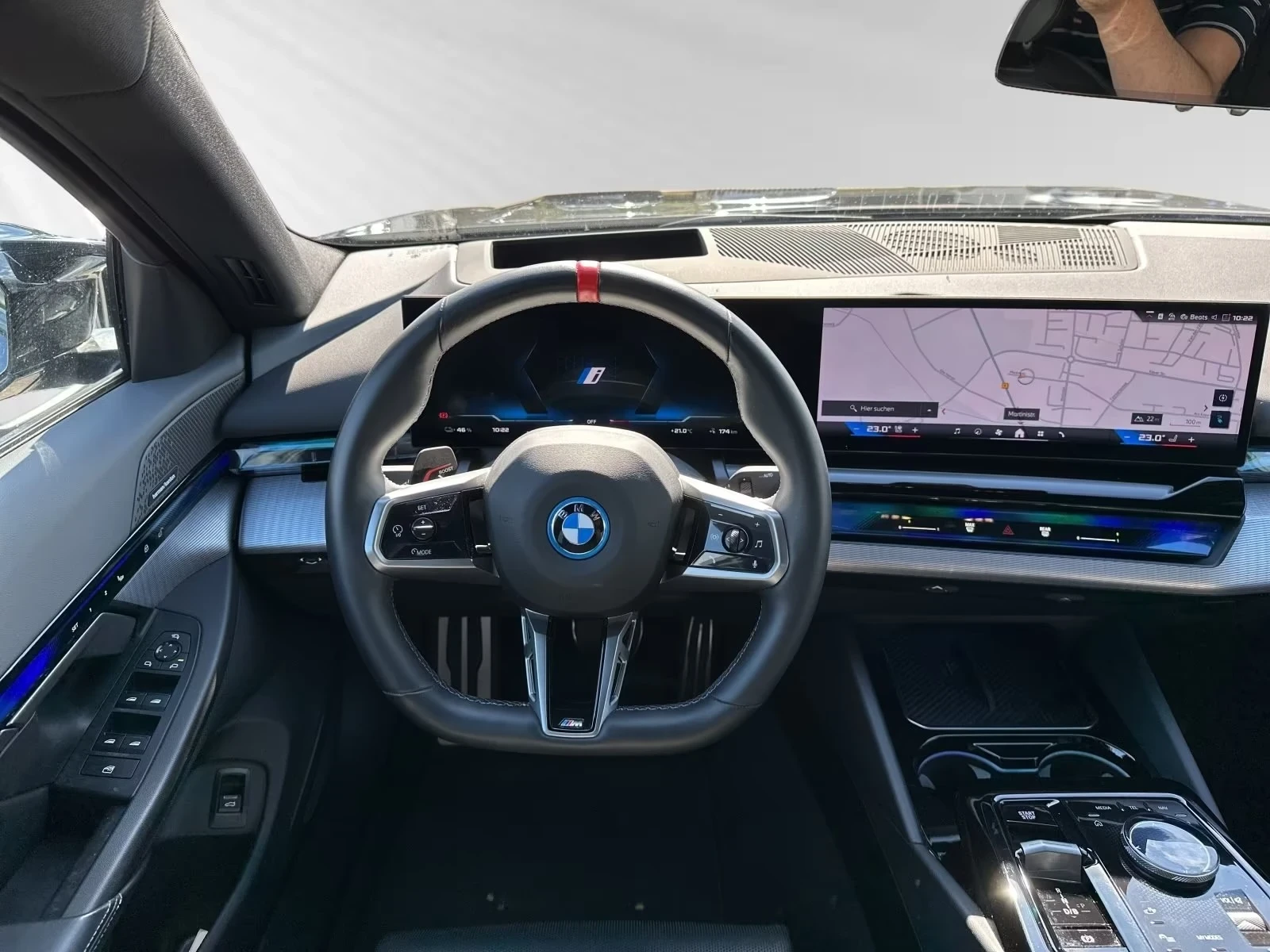 BMW i5 M60 xDrive Prem Selection AIR DISTR 360 Ad.LED HUD, снимка 9 - Автомобили и джипове - 55219528